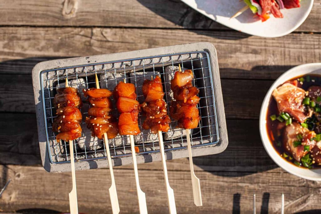 Konro Tischgrill sorgt für geselliges Grillen